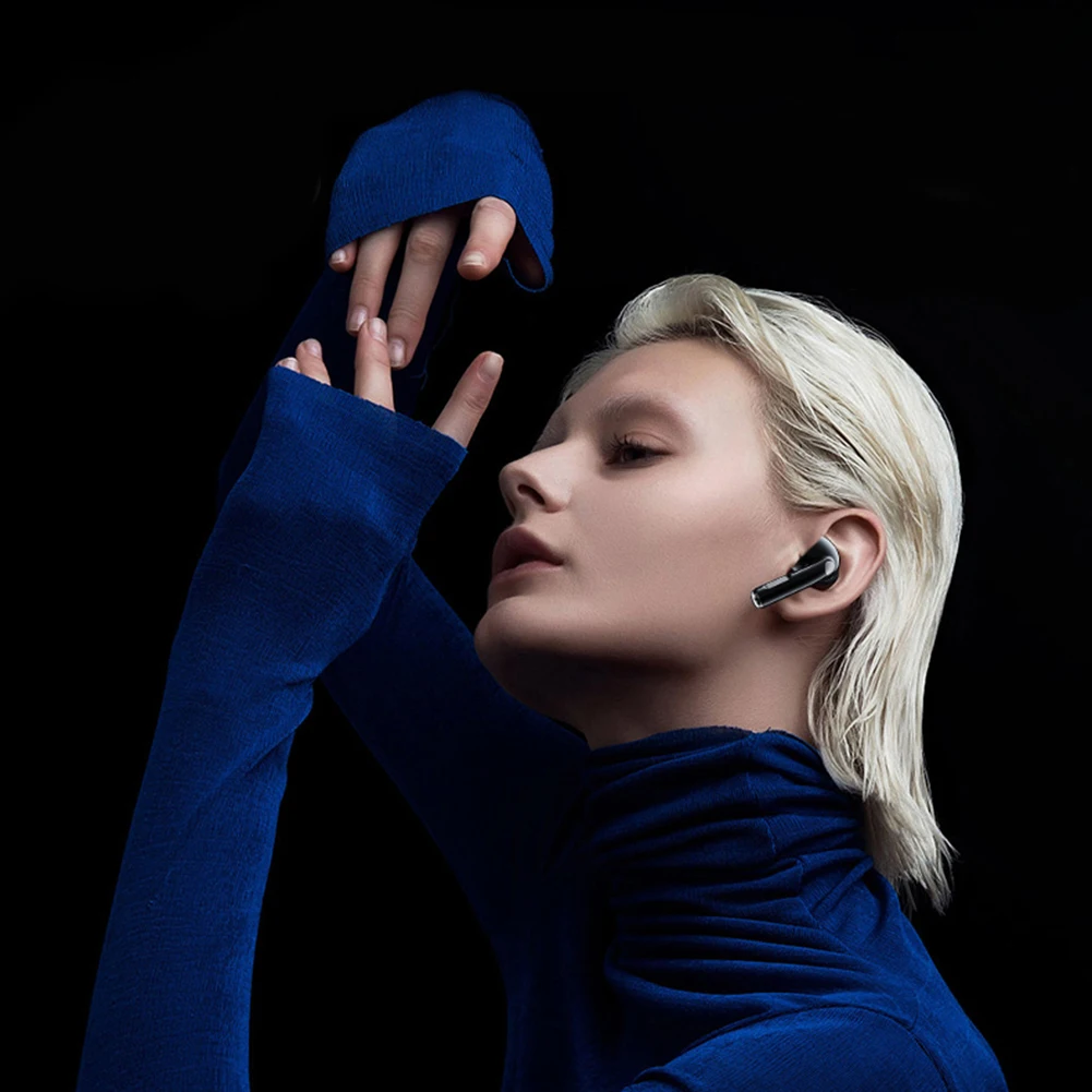 Wireless BT 5.4 Real Time Translator Earbuds ANC Noise Cancelling 144 Languages Translation Earphones Smart Touch Screen Housing